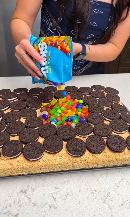 I’m Making This Cake For Everyone’s Birthday