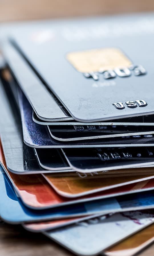 Proposed bill doesn't ban credit card rewards