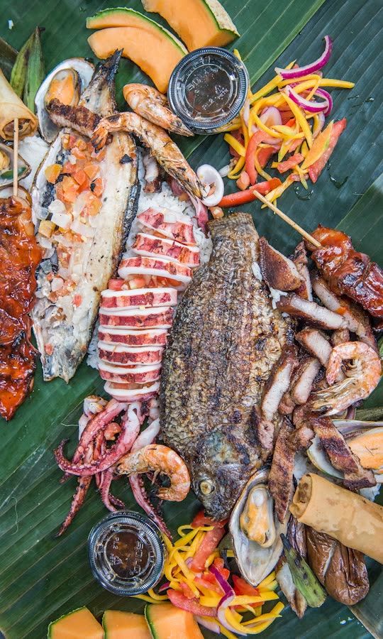 This place assembles epic Filipino feasts 🐟