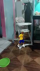 Preview for a Spotlight video that uses the Falling Neymar Lens