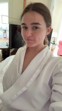 Meg Nutt (@megnutt02lovesu) Snapchat Stories, Spotlight & Lenses