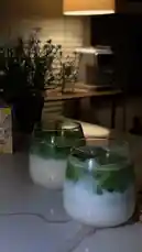 Watch as ابتسام المنهالي💄🇸🇦 demonstrates the art of crafting beautiful matcha latte art in just minutes. This simple yet elegant drink tutorial shows you how to layer vibrant green matcha with frothy milk for a stunning visual effect perfect for your morning routine. Ideal for coffee lovers and home baristas seeking creative beverage ideas. by @ab.7955 with original sound