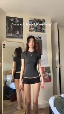 Eliza Browne (@elizabrowne1) | Snapchat Stories, Spotlight & Lenses