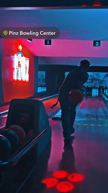 @hannah.swain 님의 Pinz Bowling Kitchen + Bar 스포트라이트