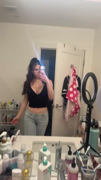 Shayna Loren (@shayna_loren) Snapchat Stories, Spotlight & Lenses