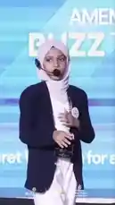 Watch Hala Alhena V deliver an inspiring speech on stage at the AMEMS BUZZ TALK event. This clip features her presentation, followed by a promotional screen for the full video on the EngBuzz YouTube channel. by @engbuzzindia24 with Original Sound by engbuzzindia24