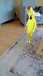 Preview for a Spotlight video that uses the Banana Dance Lens