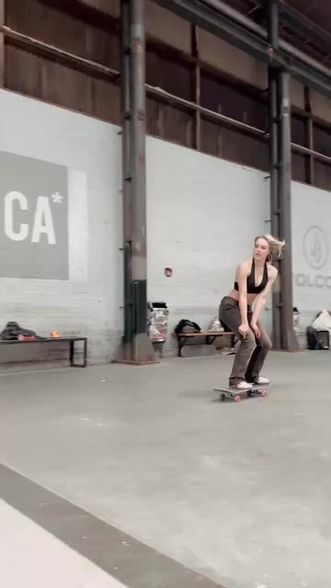 Sterre Meijer 🤍 (@surfsterre) | Snapchat Stories, Spotlight & Lenses