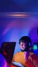 In this 'Netflix Chronicles' video, Christamic explores the concept of watching a long movie in one sitting. He breaks down the idea of treating a 10-hour film as ten separate one-hour episodes, showcasing his reactions and thoughts on the experience. by @christamic3 with Original Sound by christamic3
