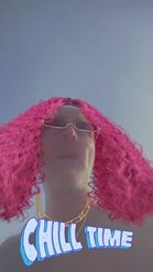 Preview for a Spotlight video that uses the Pink Hairstyle Lens