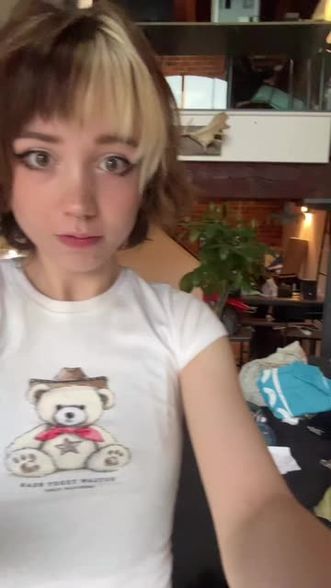 teddie (@toothlessteddie) | Snapchat Stories, Spotlight & Lenses