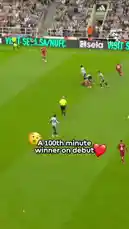Witness the incredible moment as a Liverpool player scores a dramatic 100th-minute winning goal on his debut in a Premier League match. The video captures the intense buildup, the decisive finish past the goalkeeper, and the player's ecstatic celebration, all set against the backdrop of a packed stadium. This is a classic example of a debut performance that will be remembered. by @premierleague with Original Sound by premierleague