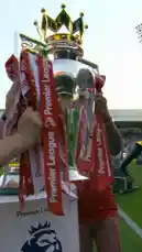 Witness Arsenal FC's triumphant celebration after winning the Premier League title. Players joyfully lift the trophy, pose for team photos, and revel in a massive red confetti explosion on the pitch. This is the moment the 'old Arsenal artillery' roars back to life after a 22-year wait. by @premierleague with Original Sound by premierleague