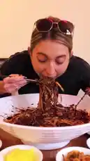 Katina Eats Kilos (@katinaeats) | Snapchat Stories, Spotlight & Lenses