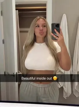 Galactica Whr (@galactica_w) Snapchat Stories, Spotlight & Lenses