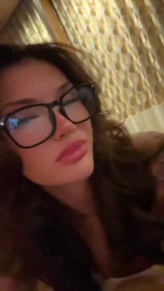 Alaina Ellis (@alainaelliss) | Snapchat Stories, Spotlight & Lenses