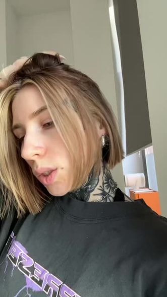 Sophiie 🌞 (@inked_sophiie) Snapchat Stories, Spotlight & Lenses