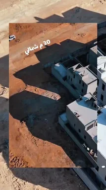 عرض عقاري حديث لأرض للبيع في شمالي بريدة، ضمن مشروع "لؤلؤة الشمال". تبلغ مساحة الأرض 337 متراً مربعاً، وتقع على شارع 30 متراً، بعرض 13.5 متر من الشارع ودخول 25 متراً. تقع الأرض خلف فلك سكوير، ومتصلة بطريق عمر ابن الخطاب. السعر 310,000 ريال. للتفاصيل والاتصال، يُرجى التواصل مع مكتب صفوة نجد العذية العقارية. by @iisu97r with Original Sound by iisu97r