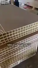 شاهد في هذا الفيديو تفصيلًا كاملًا لعملية تصنيع الأبواب والألواح WPC من قبل شركة الهيكل الثابت للمقاولات. يعرض الفيديو خطوات إنتاج الألواح من الخشب المطحون، وتشكيل الأبواب بطبقة خشبية ونظام قفل حديث، بالإضافة إلى تركيبها النهائي في مساحات داخلية حديثة. اكتشف كيف تدمج الشركة بين الجودة والتصميم الحديث. by @fixedstructure with Original Sound by fixedstructure