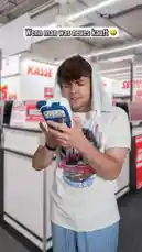 In this comedic skit, Lewinray buys a new pair of headphones and hilariously exaggerates their price to his family and friends. Watch as he dramatically downplays the cost from '149.90 euros' to '80 euros' for his parents, then reveals they were actually '1000 euros' and worn by MrBeast for his friends. It's a classic 'what you tell your parents vs. what you tell your friends' prank. by @lewinray with Original Sound by lewinray