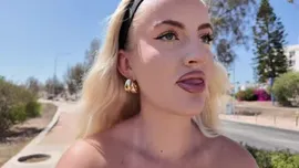 Elsa Thora (@elsa.thora) | Snapchat Stories, Spotlight & Lenses