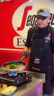 Watch a professional chef demonstrate how to prepare a delicious salmon dish using fresh ingredients and expert techniques. This step-by-step cooking tutorial shows how to season, sear, and plate a perfectly cooked salmon fillet alongside mashed potatoes and sautéed vegetables. The final presentation includes a vibrant garnish and dipping sauce, creating an elegant meal suitable for any occasion. by @segafredohebron with Original Sound by segafredohebron