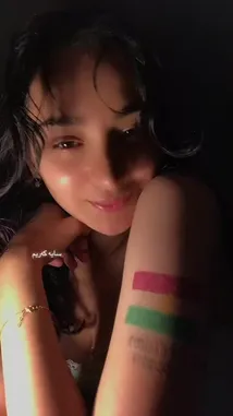 Saya Karim (@denieslam123) | Snapchat Stories, Spotlight & Lenses
