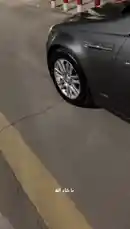 This video provides a comprehensive walkthrough of a gray Chevrolet Malibu, focusing on its modern interior features. From the stylish alloy wheels and pristine exterior to the detailed dashboard with its digital display and navigation screen, viewers get a clear look at the car's condition. The speaker comments on the engine's smooth operation, highlighting the vehicle's excellent state after maintenance. This detailed inspection offers valuable insights for potential buyers or enthusiasts interested in the car's features and performance. by @khllo17 with Original Sound by khllo17