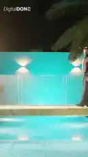 شاهد هذا المحتوى المميز من دن رقمي لتعلم كيفية إنشاء مقاطع فيديو جذابة باستخدام تأثيرات ونصوص مميزة على منصات التواصل الاجتماعي. يعرض الفيديو خطوات عملية لاستخدام الميزات الشائعة مثل التصفيق، وتحديد المنشورات المثبتة، والتفاعل مع الجمهور، مما يجعله مثالاً عملياً لمحتوى ناجح. by @digitaldonesa with Original Sound by digitaldonesa