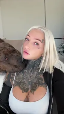 badxlucy (@badxlucy) | Snapchat Stories, Spotlight & Lenses