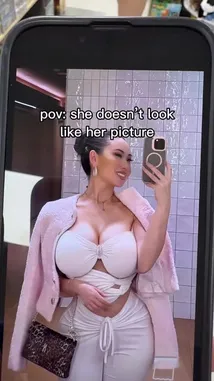 Prada Bae Kun (@pradabaekun) | Snapchat Stories, Spotlight & Lenses