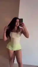 M (@itsmimipeach) | Snapchat Stories, Spotlight & Lenses