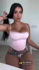 M (@itsmimipeach) | Snapchat Stories, Spotlight & Lenses