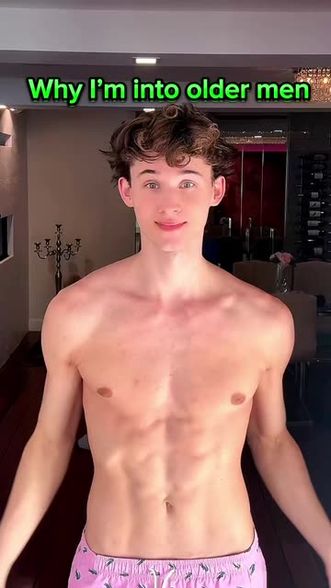 TallFitJake (@tallfitjake) | Snapchat Stories, Spotlight & Lenses