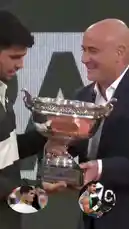 Witness Carlos Alcaraz's triumphant moment as he lifts the Coupe des Mousquetaires trophy after winning the 2023 French Open. This emotional victory celebration captures his joy, the crowd's roar, and the significance of claiming his first Roland Garros title. by @two with انته راح تعبنا 💎 by فيسكا