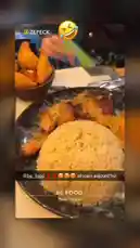 This food review showcases a delicious meal from 'BE FOOD' restaurant in Paris, France. The dish features grilled chicken, rice, vegetables, and a side of sauce served with a refreshing drink. A menu board highlights their specialty Thai dishes, offering a fusion of flavors. by @be_food with be_food by Original Sound