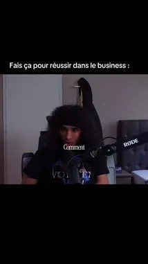 In this direct-to-camera vlog, Ipposen shares his personal philosophy on achieving success in business. Speaking into a RØDE microphone, he outlines key principles, emphasizing the importance of understanding one's 'fréquentations' and identifying problems. The video offers practical, actionable advice for entrepreneurs and aspiring business owners. by @ipposen.snap with ipposen.snap by Contains: kurayami no jerk - Exful