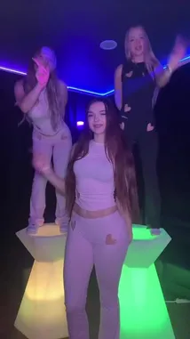 Ava Reyes (@avaxxreyes) Snapchat Stories, Spotlight & Lenses