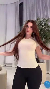 Summer Iris (@summerxxiris) | Snapchat-Stories, Spotlight och linser