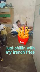 Preview for a Spotlight video that uses the French Fries Chorus Lens