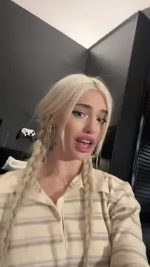 aleksandraverse (@aleksandraverse) | Snapchat Stories, Spotlight & Lenses