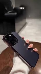 Preview for a Spotlight video that uses the iPhone Flex Lens