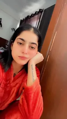 Jasneet Kaur (@jasneetkaurlive) Snapchat Stories, Spotlight & Lenses