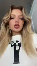 Ava Reyes (@avaxxreyes) Snapchat Verhalen, Spotlight en Lenzen