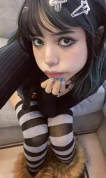 egirl | Cerca Autori, Filtri e Lenti Snapchat