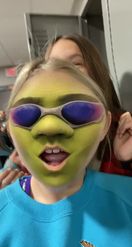 Preview for a Spotlight video that uses the Shrek Cool Glasse Lens