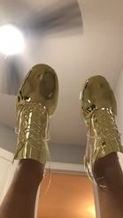 Preview for a Spotlight video that uses the Gold Shoes Lens