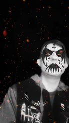 Preview for a Spotlight video that uses the Black Metal Lens