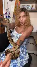 Tease Duffy (@pleaseduffy) | Snapchat Stories, Spotlight & Lenses