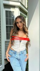 Julia Raleigh (@juliaaraleigh) | Snapchat Stories, Spotlight & Lenses